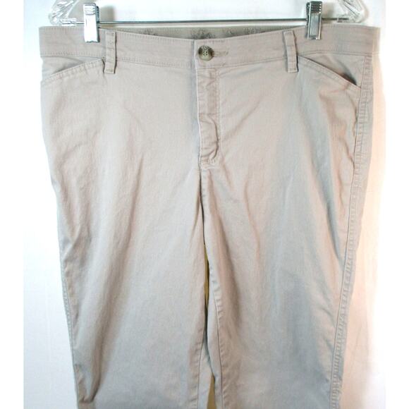 Lee Riders Women's Tan Mid Rise Straight Leg Stretch Waist Zip Pants Size 14 - Picture 2 of 9